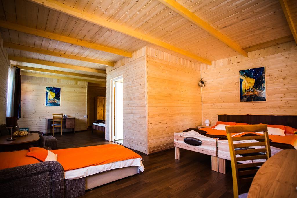Aparthotel Szatmar Beregi Elmenyliget Fehérgyarmat Exterior foto