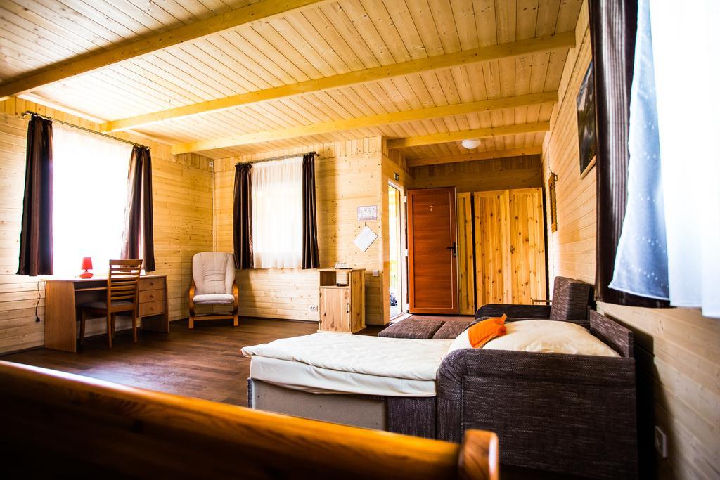 Aparthotel Szatmar Beregi Elmenyliget Fehérgyarmat Exterior foto