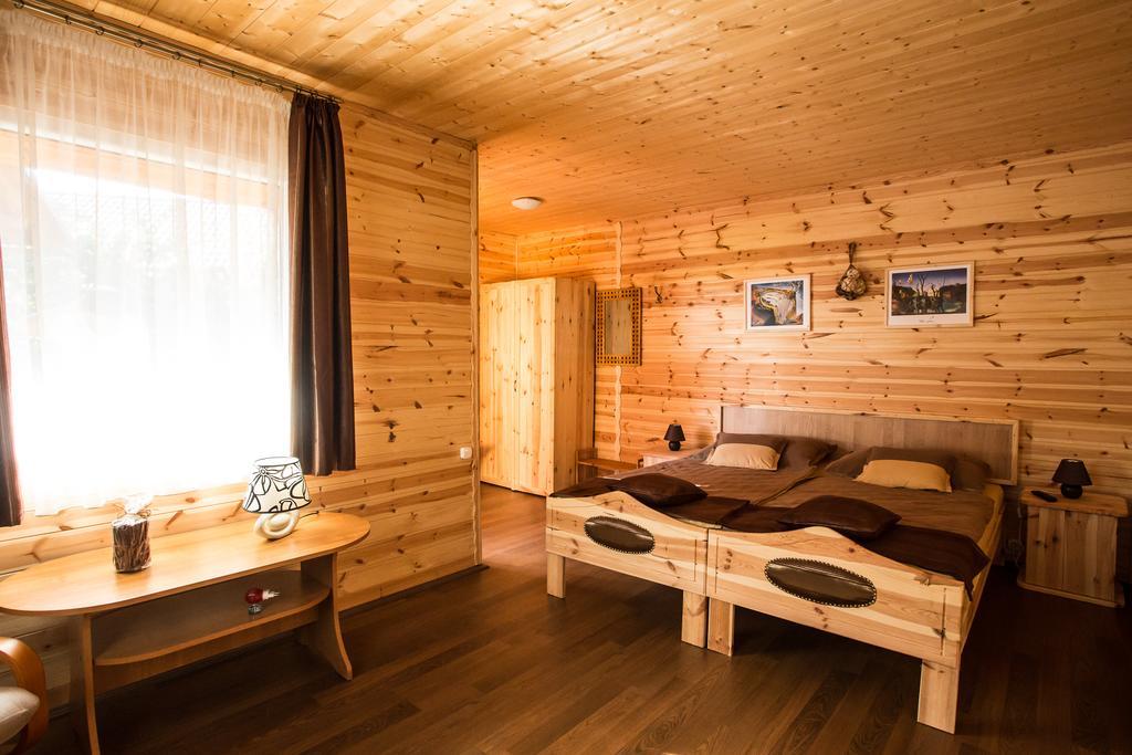 Aparthotel Szatmar Beregi Elmenyliget Fehérgyarmat Exterior foto